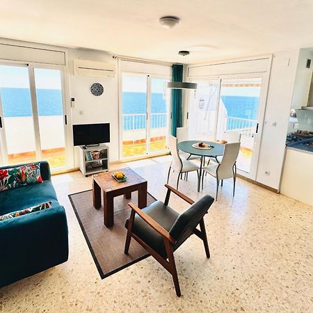 Charming Sea Front 3 Bedroom Apartment - Incredible Views! L'Ametlla de Mar Eksteriør bilde